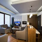 Parkside Apartments Old Town