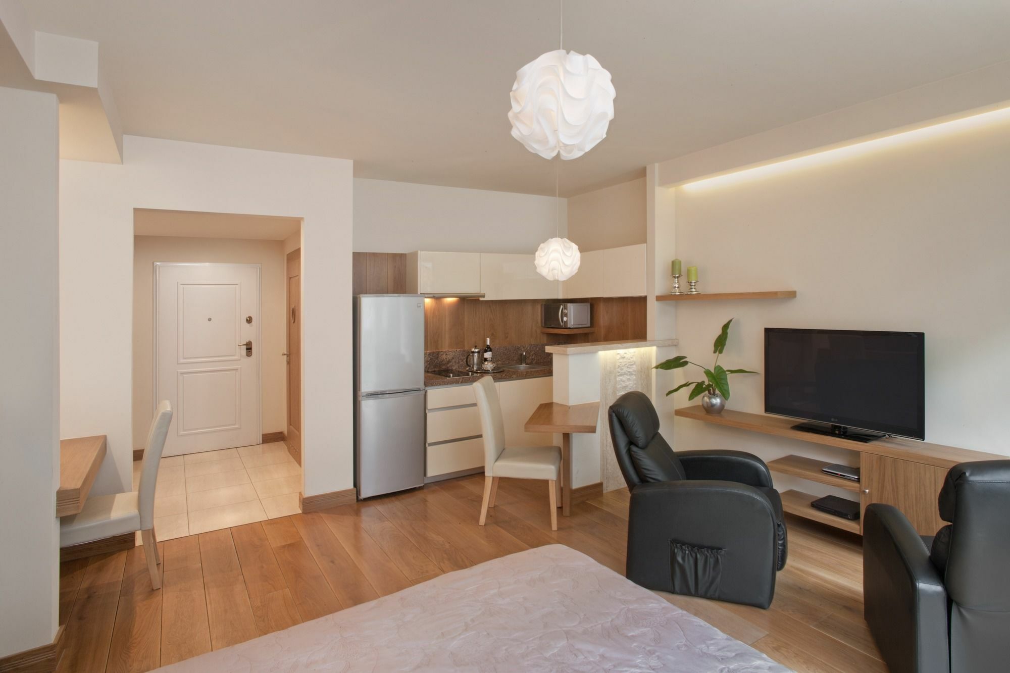 Parkside Old Town Aparthotel