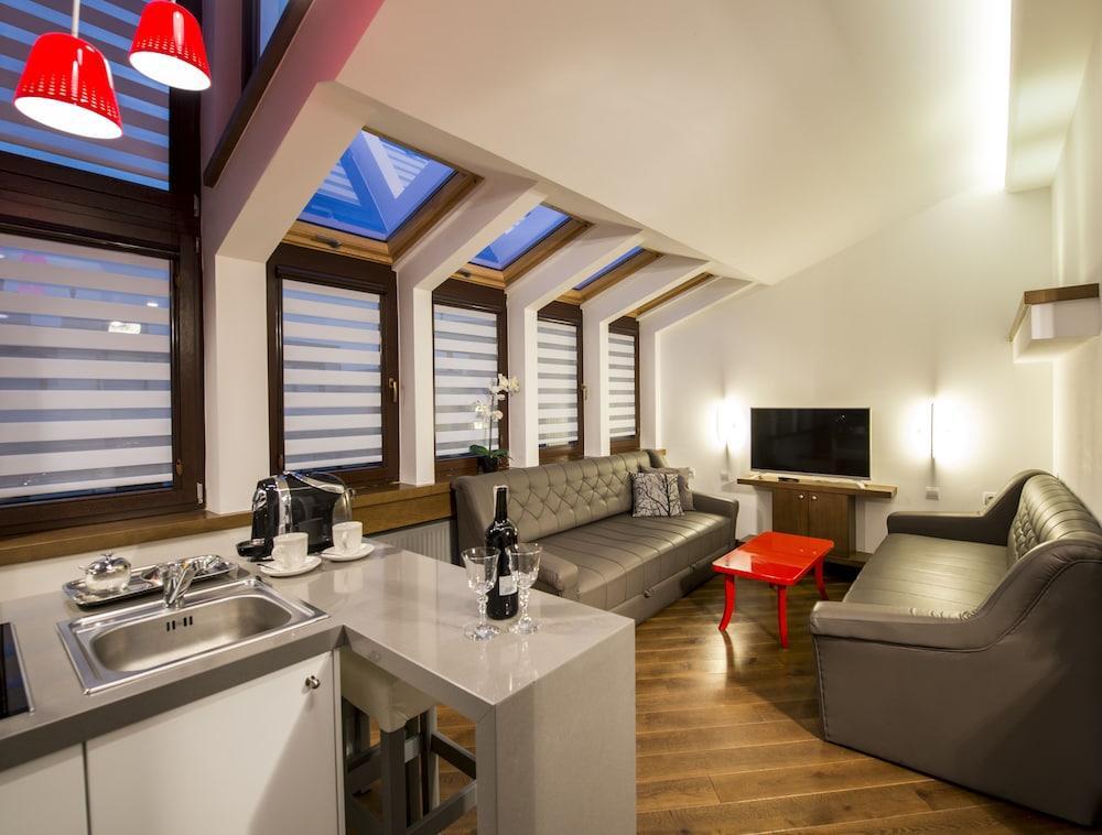 Aparthotel Parkside Old Town